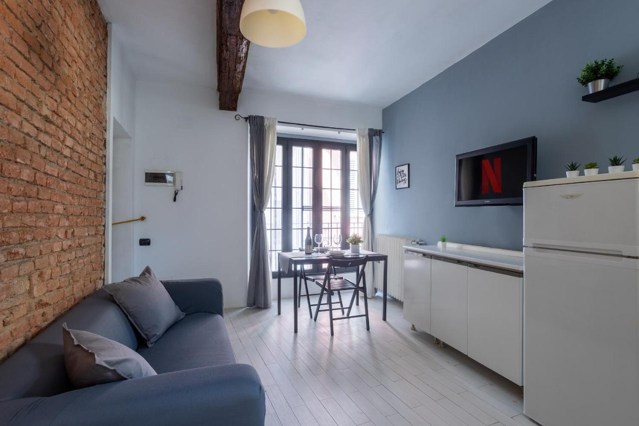 Centro Storico • Wi-Fi, Netflix E Terrazzo Apartment Pavia Bagian luar foto